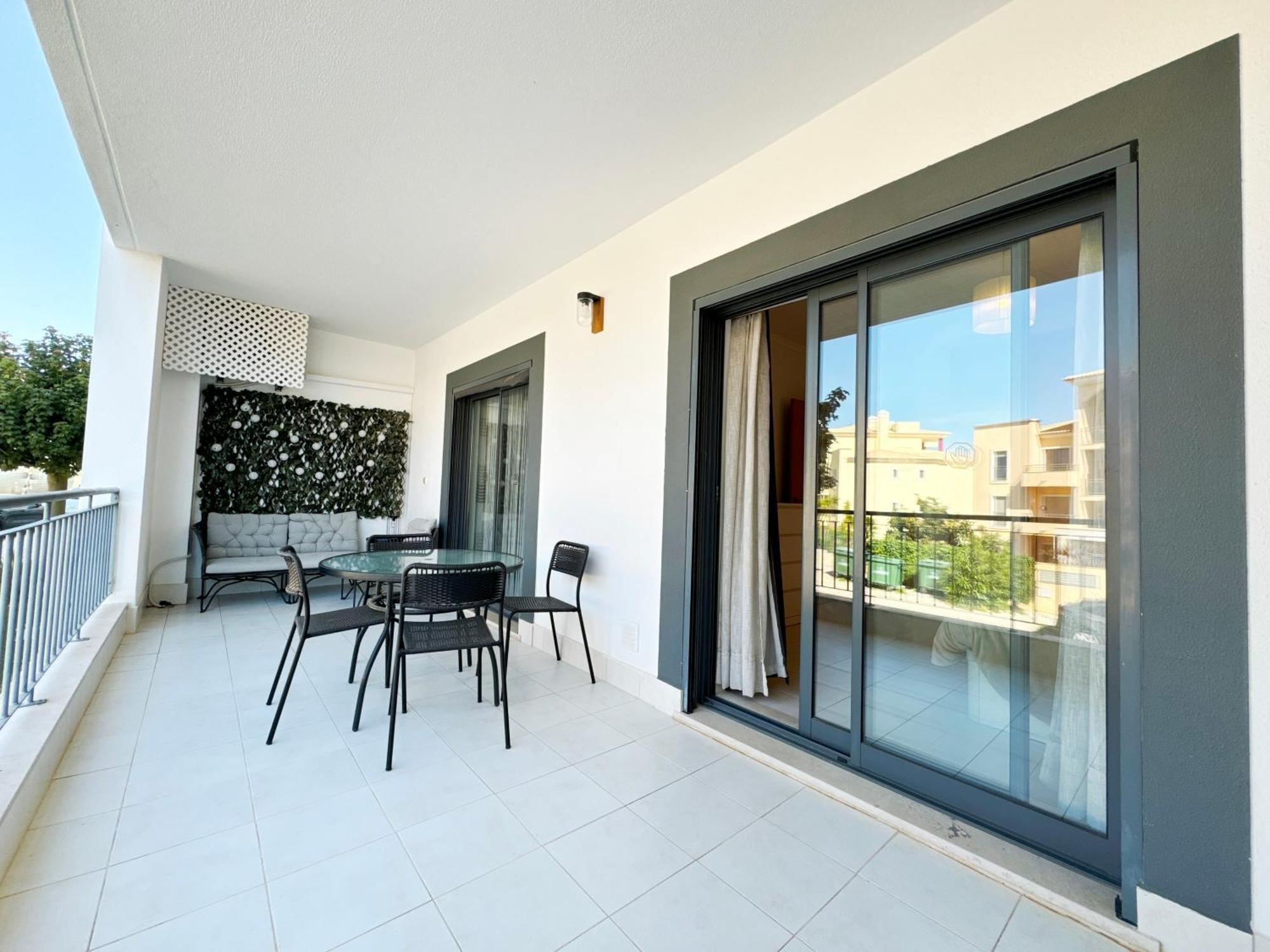Vista Das Ondas Olhos De Agua Apartment Exterior photo