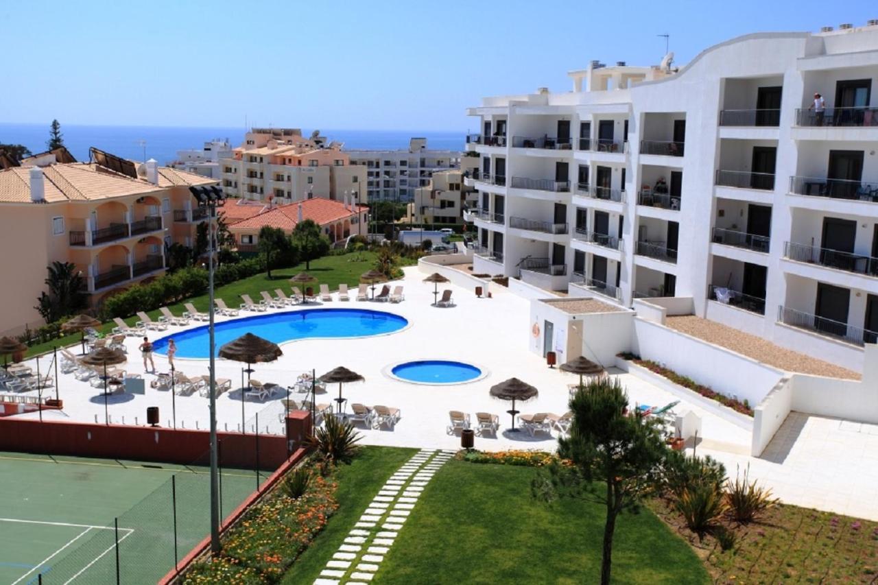Vista Das Ondas Olhos De Agua Apartment Exterior photo
